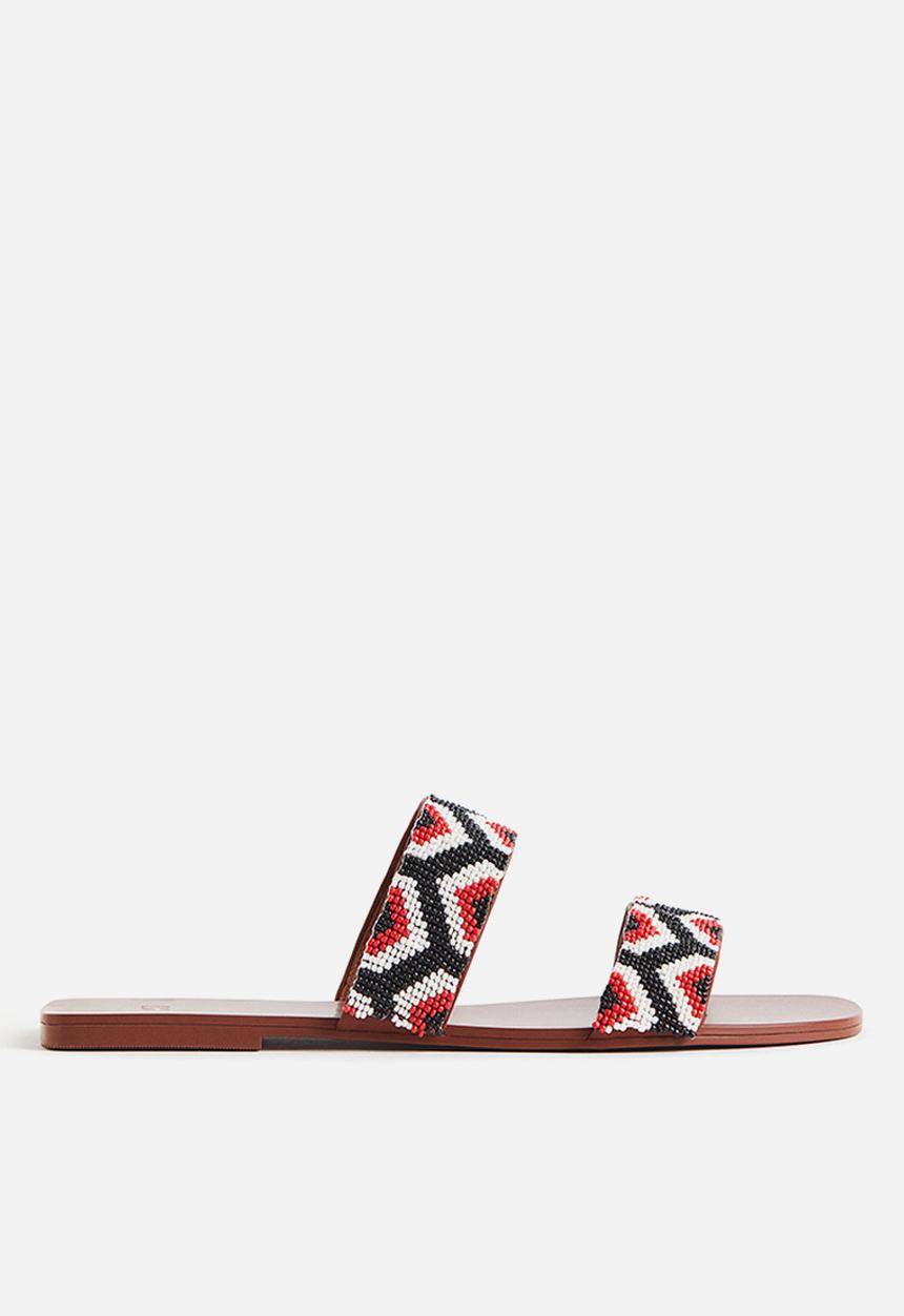 H&M - Beaded slides - Red Patterned