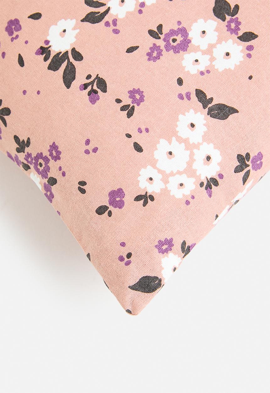 H&S - Flower field cushion - pink