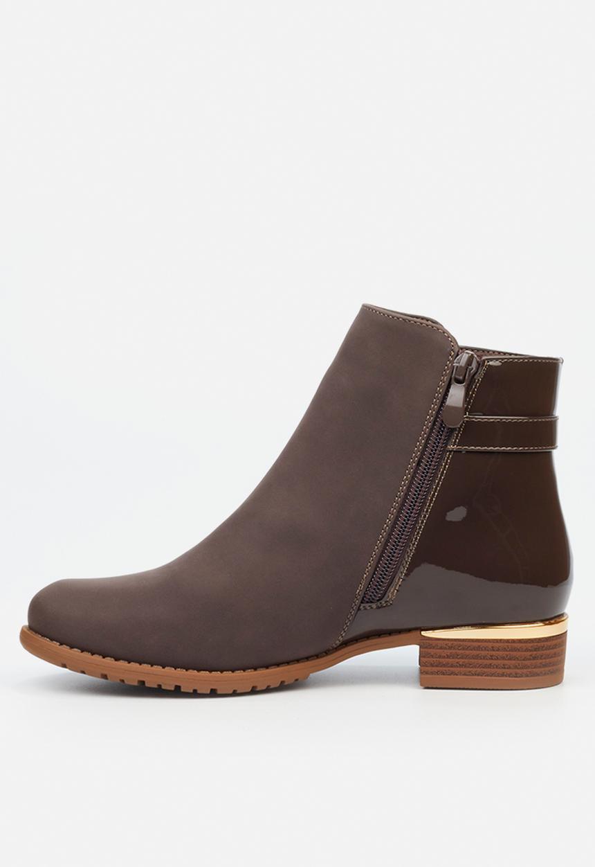 Miss Black - Hadar 10 ankle boot - chocolate