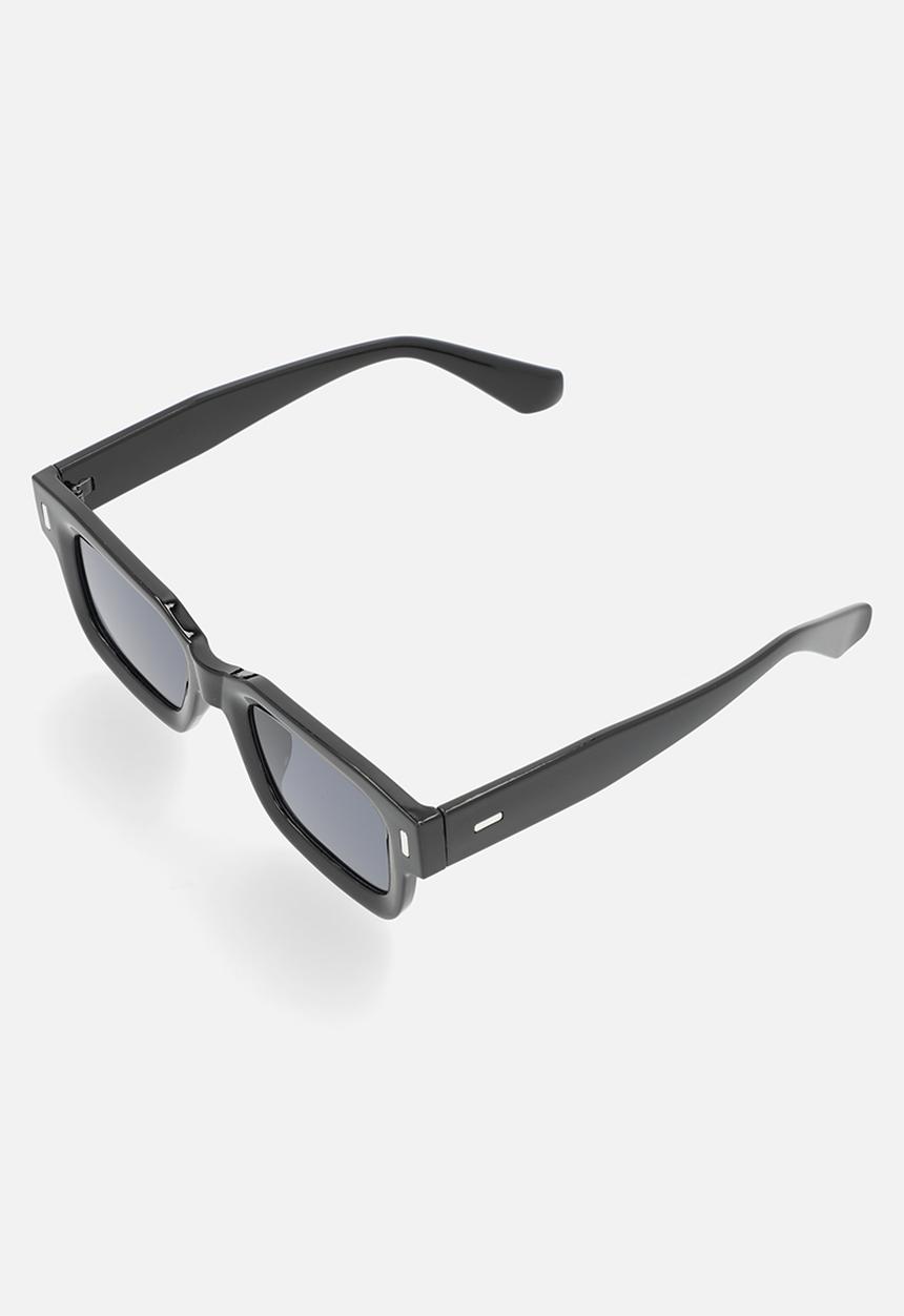 Superbalist - Scott sqaure frame sunglasses - black