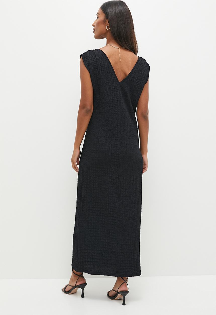 edit - Extend sleeve texture midi dress - black