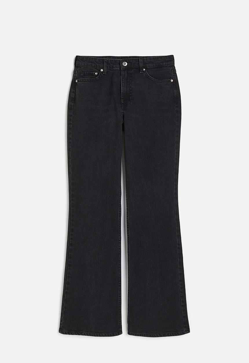 H&M - Curvy fit bootcut high jeans - black