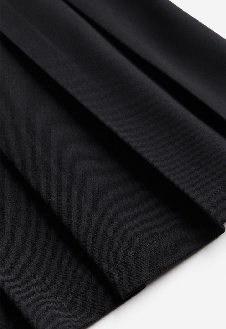 H&M - Pleated a-line skirt - black
