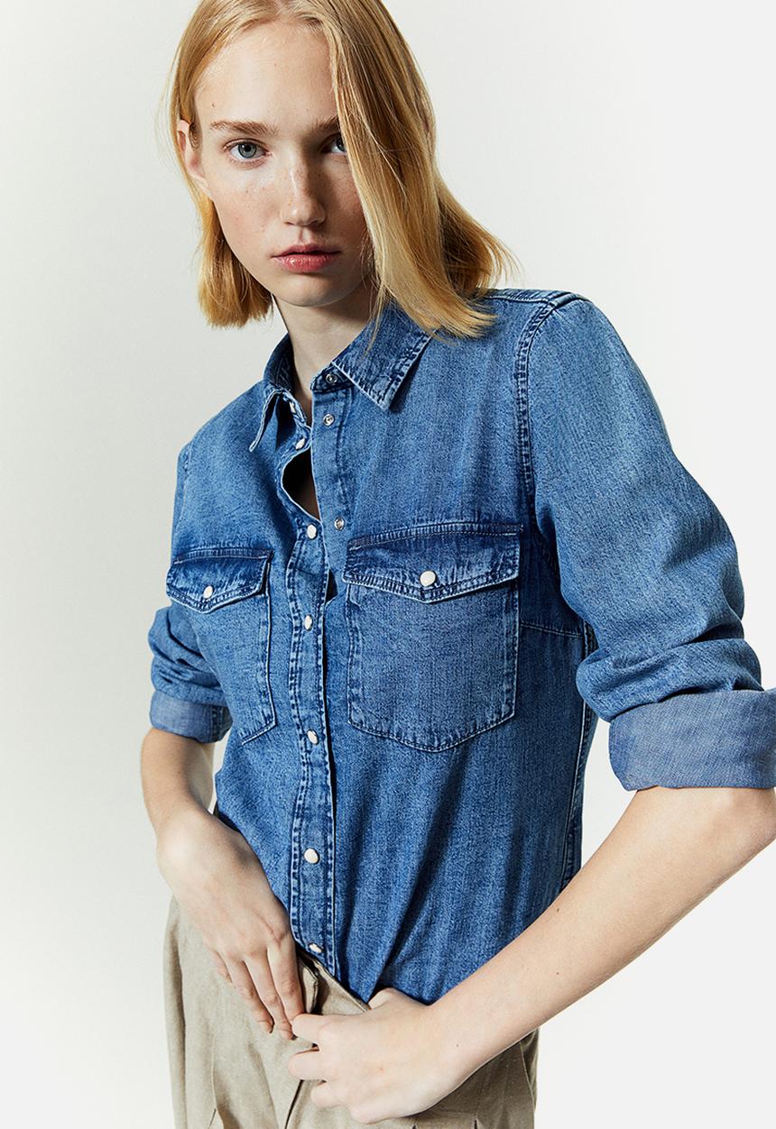 H&M - Slim-fit denim shirt - denim blue