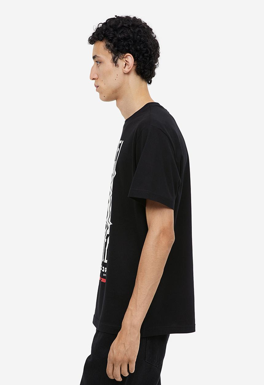 H&M - Regular fit t-shirt - black