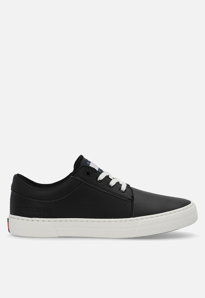 Tommy Hilfiger - TJW Lace Up Aspen Derby Bioveg - Black