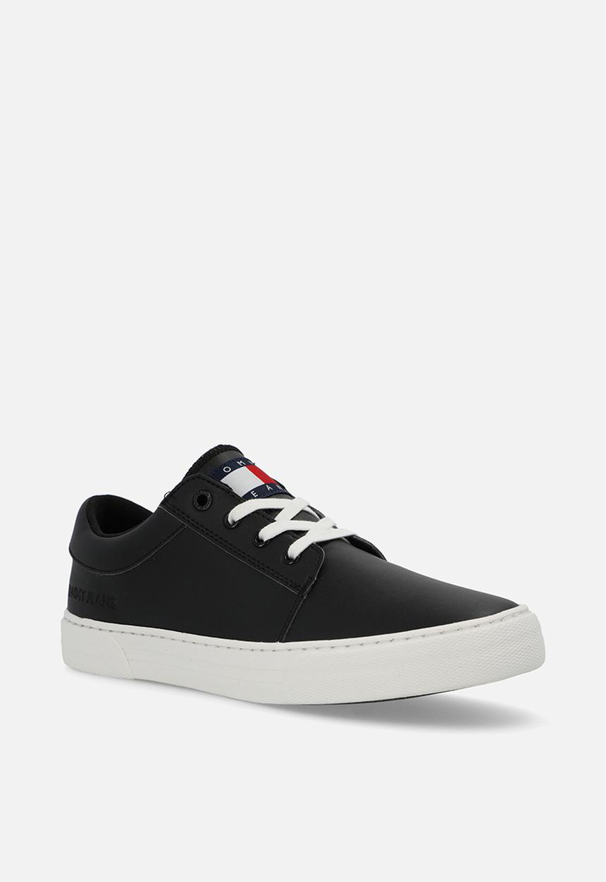 Tommy Hilfiger - TJW Lace Up Aspen Derby Bioveg - Black
