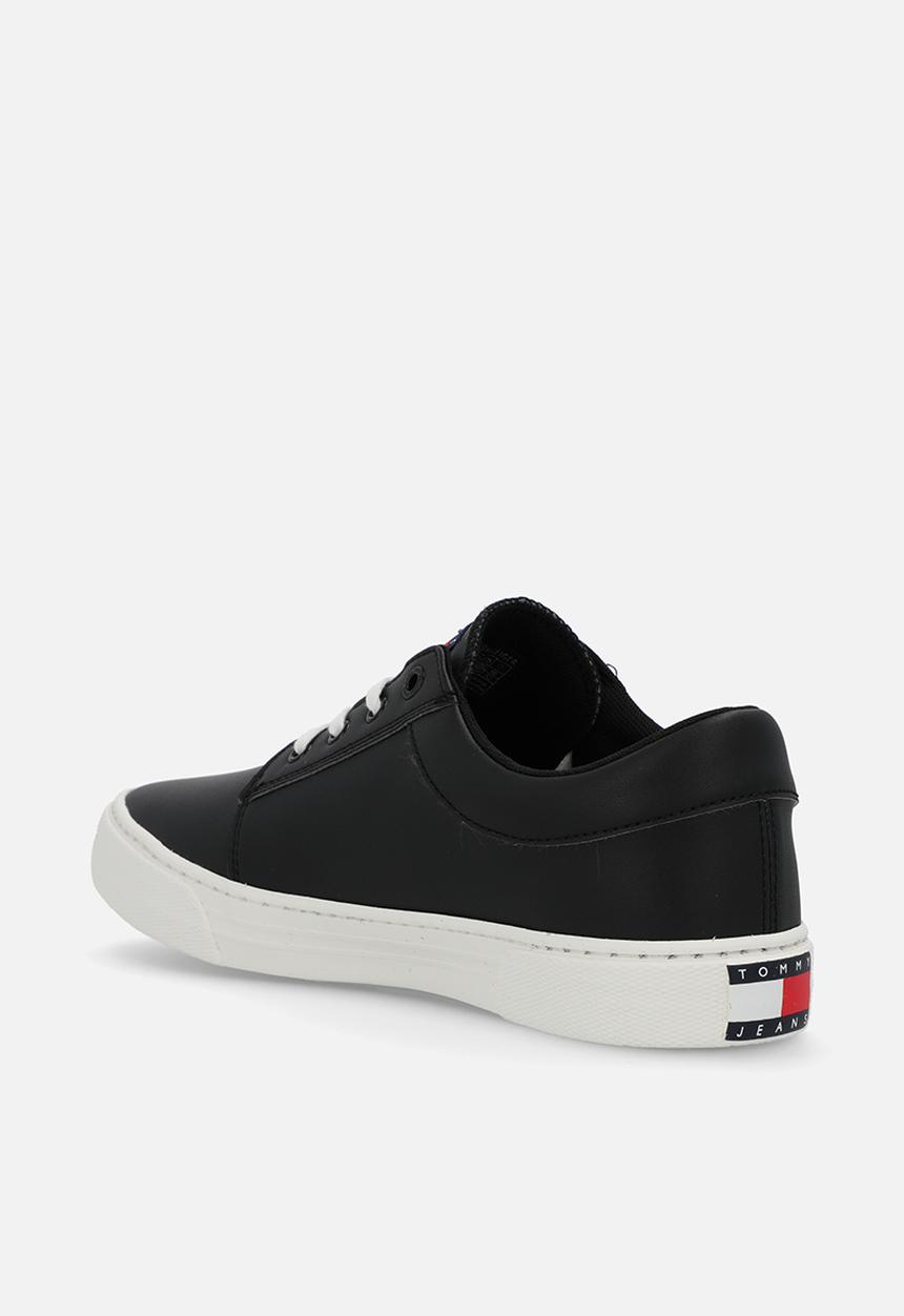 Tommy Hilfiger - TJW Lace Up Aspen Derby Bioveg - Black