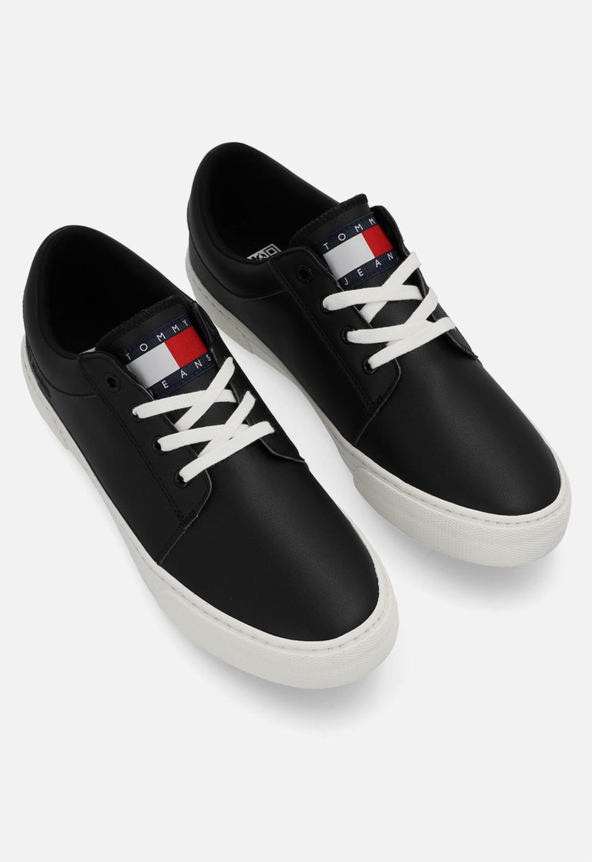 Tommy Hilfiger - TJW Lace Up Aspen Derby Bioveg - Black