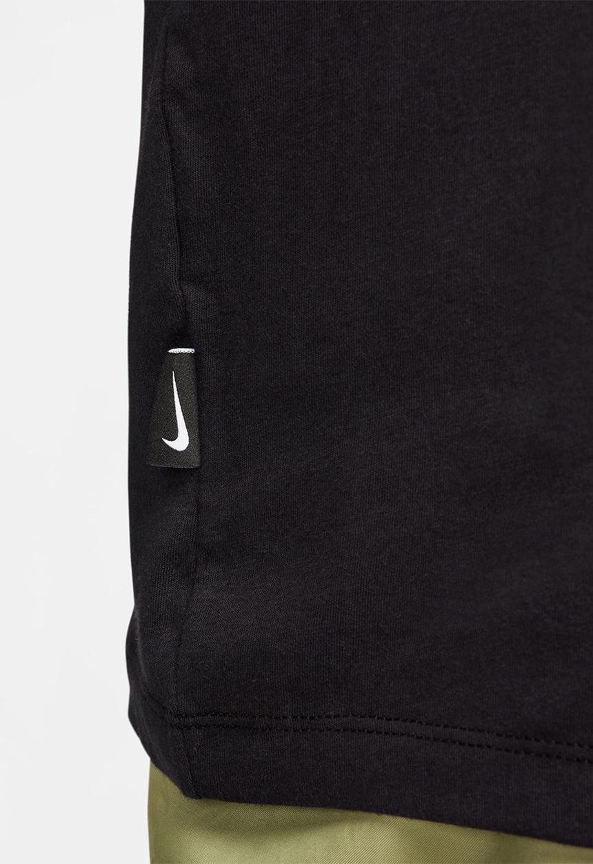 Nike - NSW FW Connect Tee - black