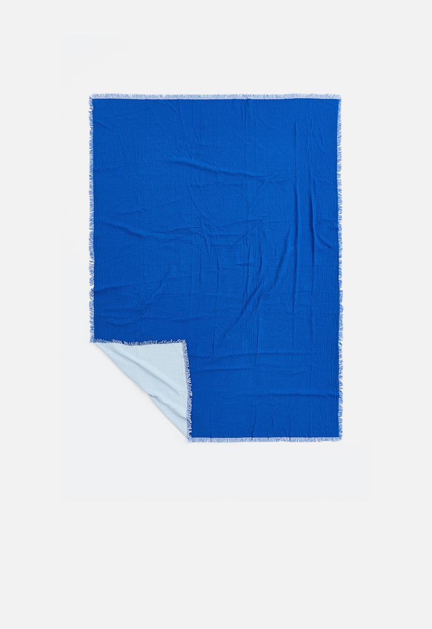 H&M - Fringed cotton muslin bedspread - blue