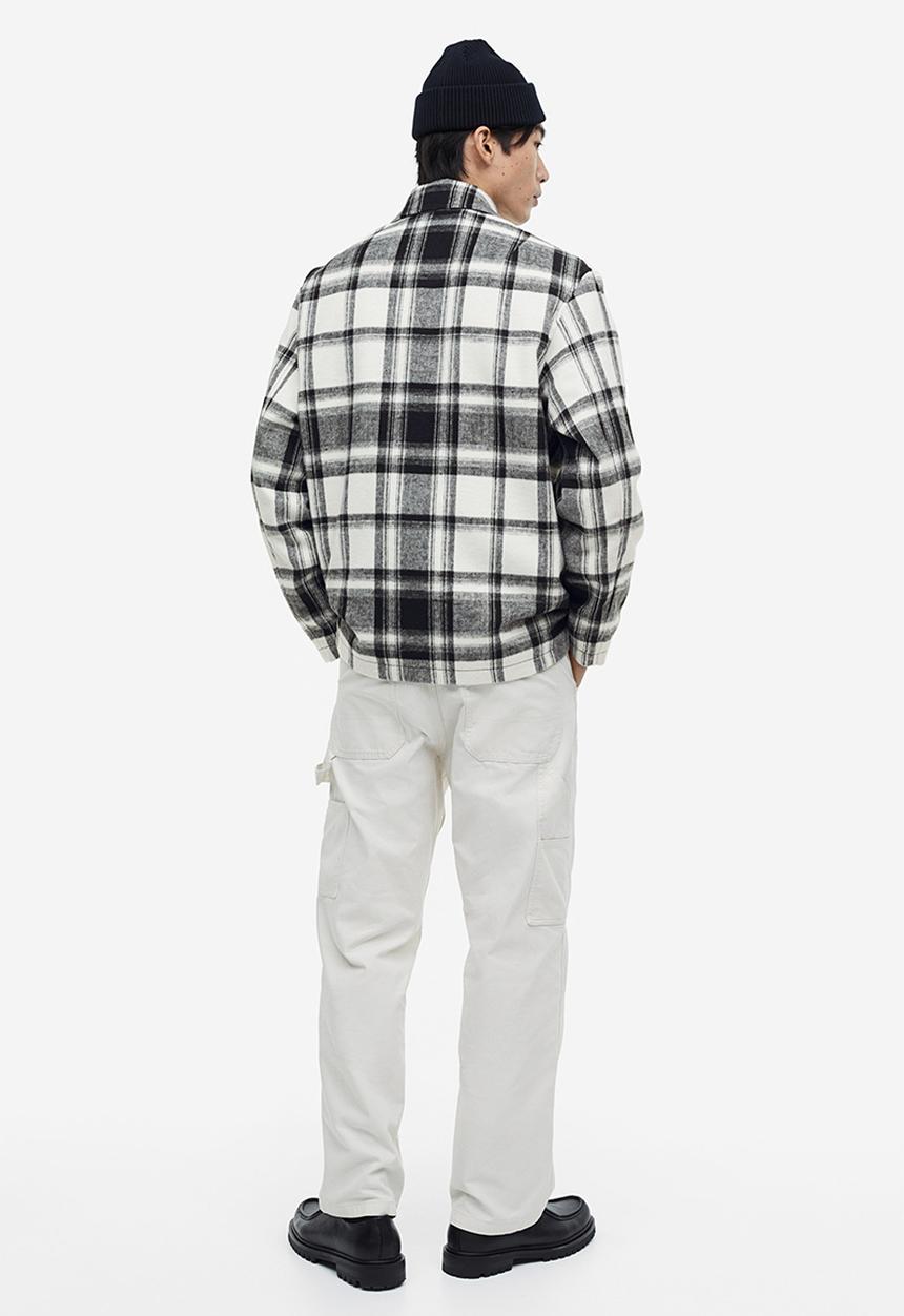 H&M - Regular fit shacket - black & white 