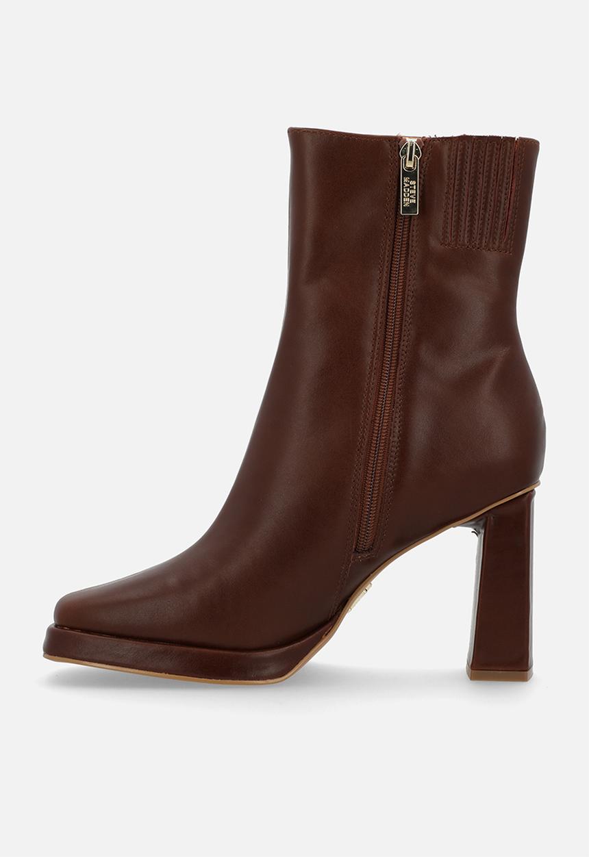 Steve Madden - Freya block heel boot - brown