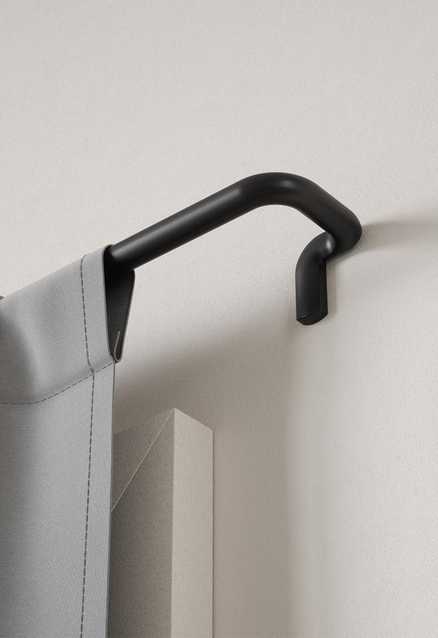 Umbra - Twilight Adjustable Curtain Rod Large - Matte black