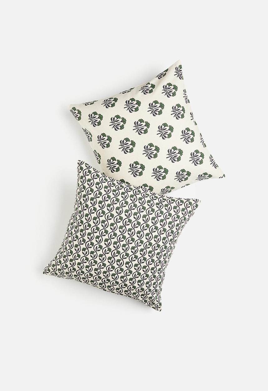 H&M - 2-Pack printed cushion covers - Dark green floral