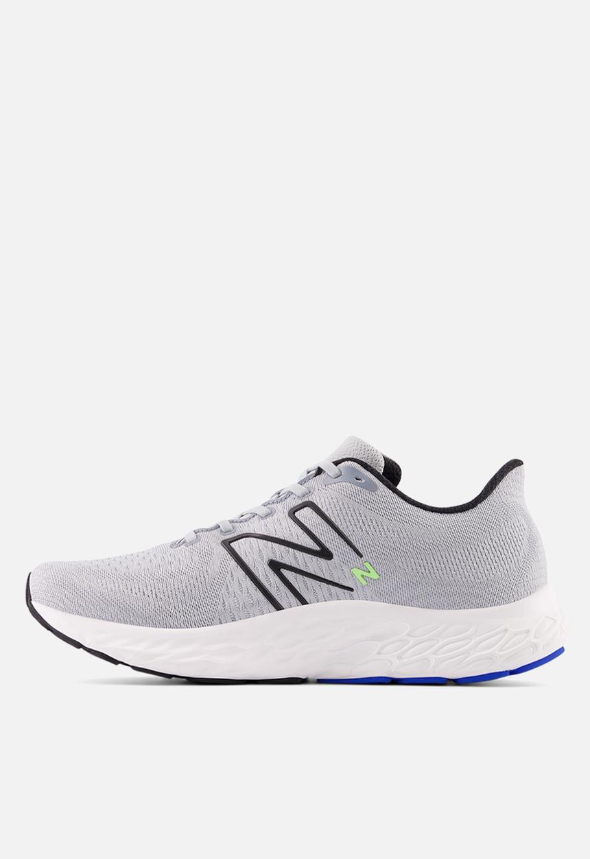 New Balance  - Fresh Foam X EVOZ v3 - Aluminium Grey