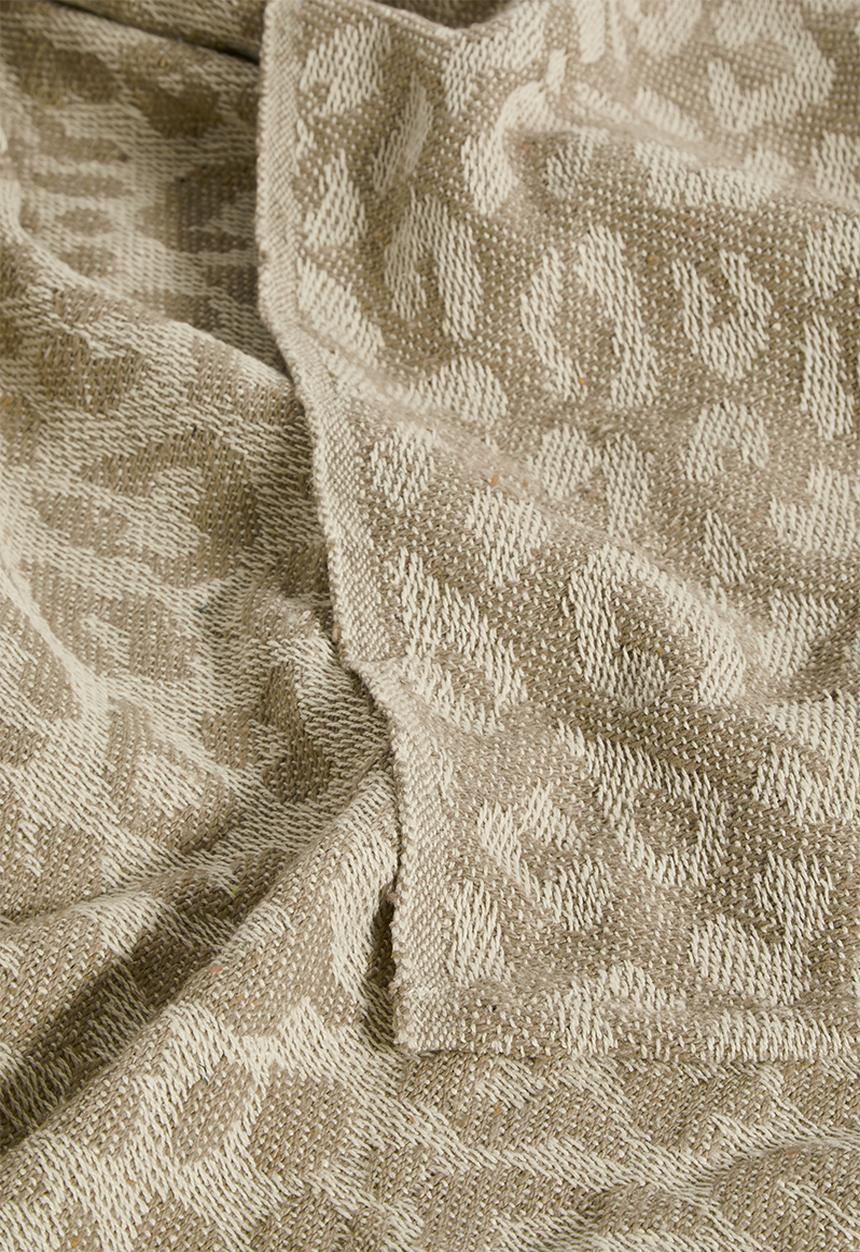 H&S - Leopard cotton blend throw - brown