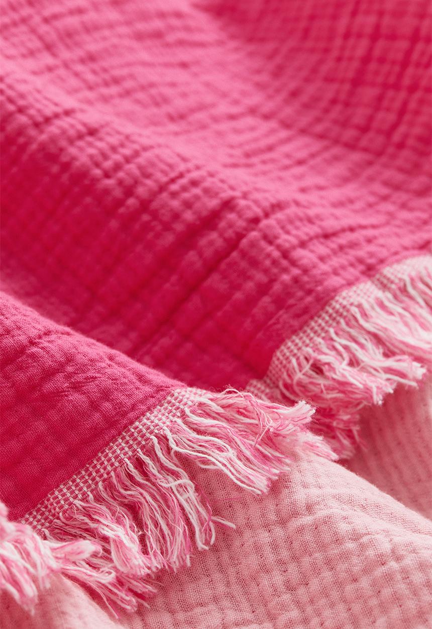 H&M - Fringed cotton muslin bedspread - pink
