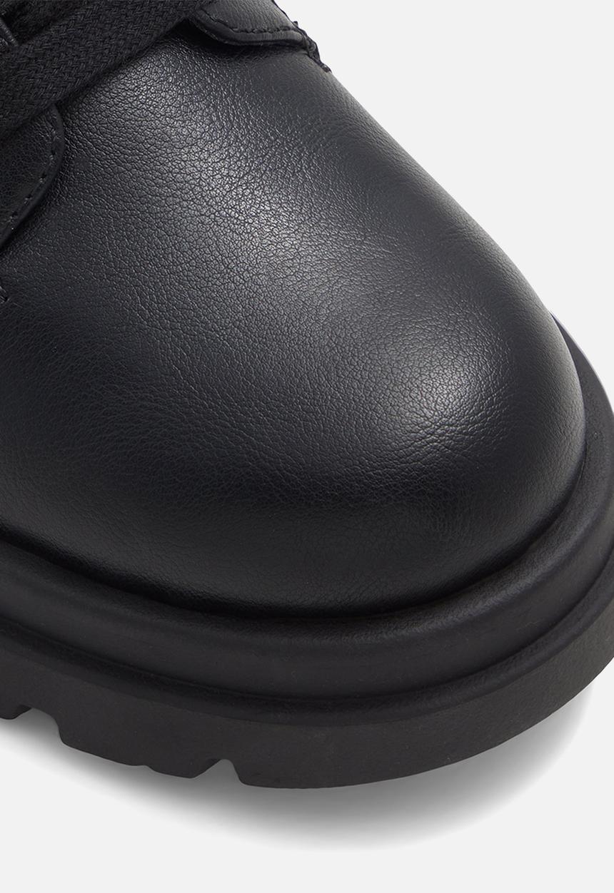 Call It Spring - Hudsyn lace up boot - black