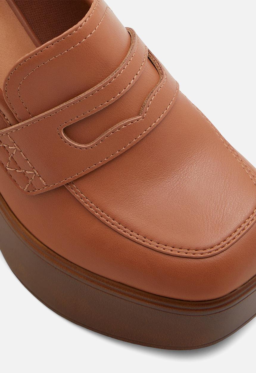 Call It Spring - Sharey platform heel - light brown