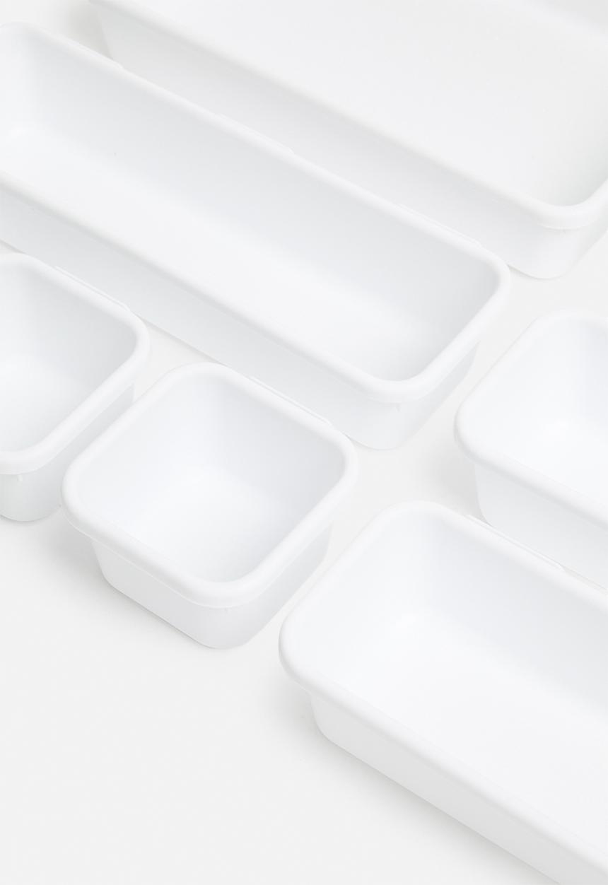 Storage Solutions - Tray storage boxes - white