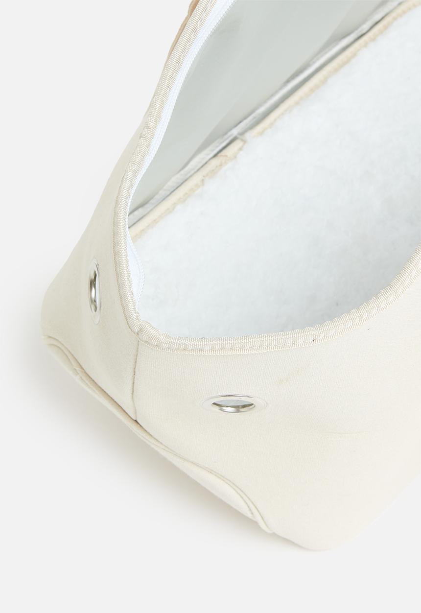 Pet Collection - On the go pet carrier - off white
