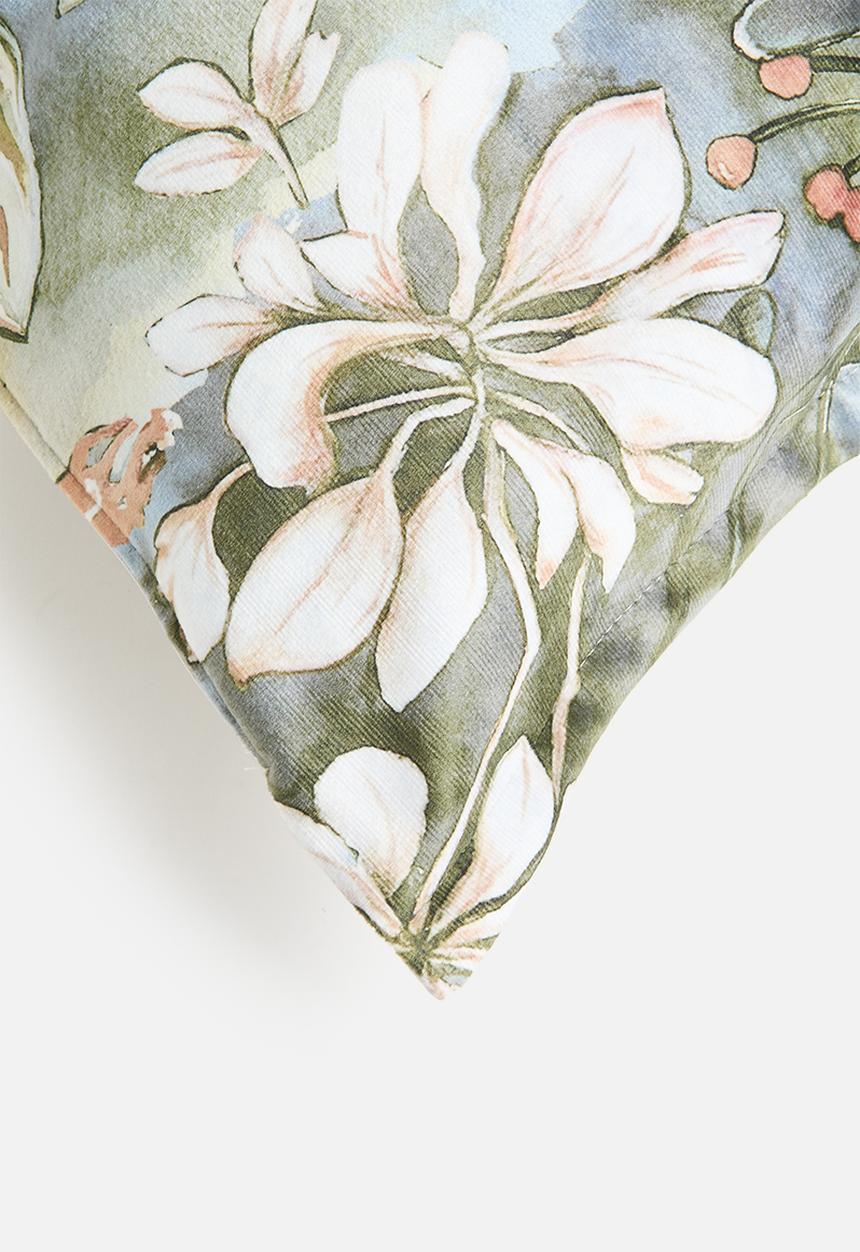 Grey Gardens - Mangrove cushion cover - multi
