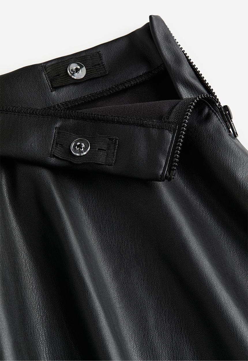 H&M - A-line skirt - black