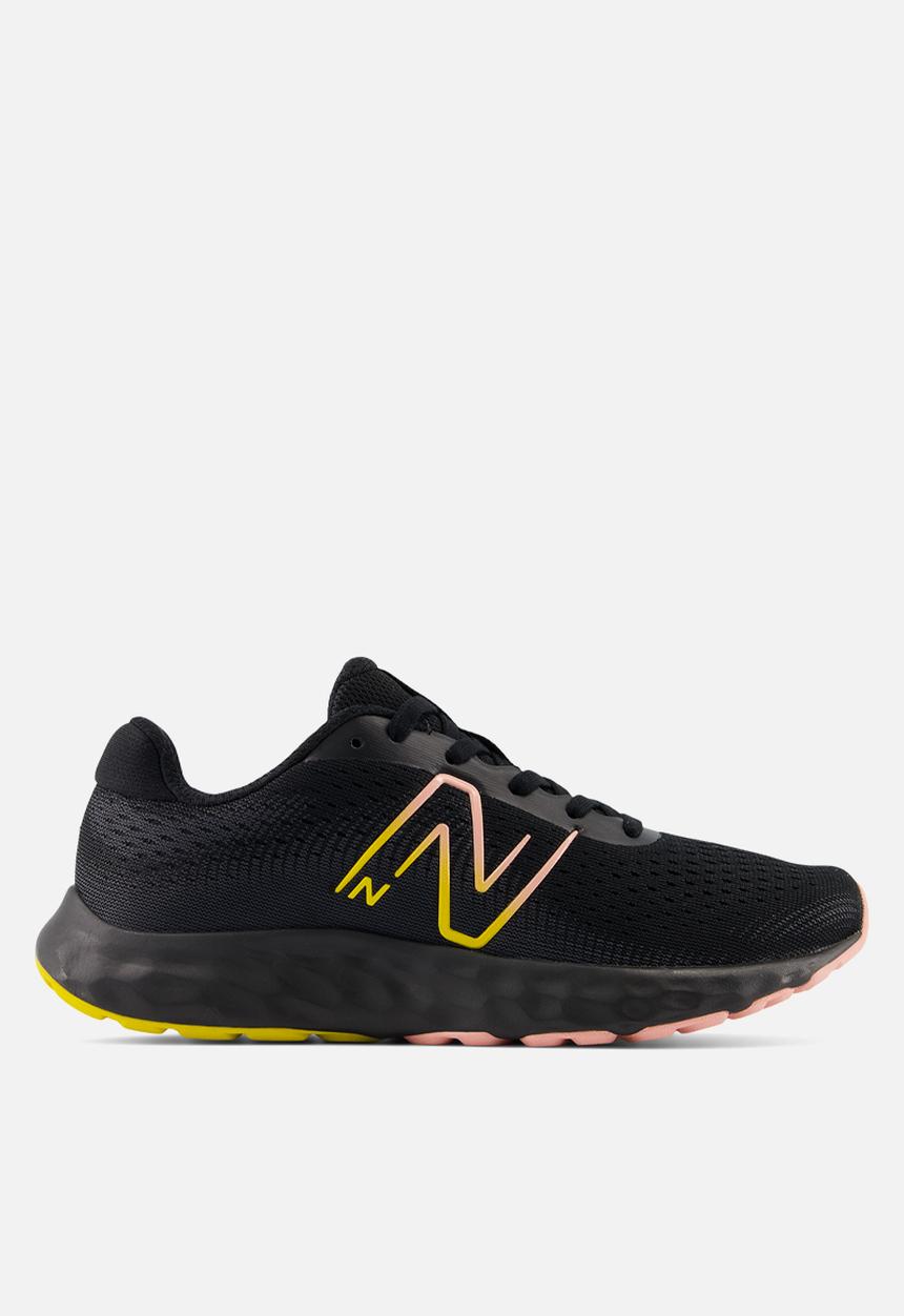 New Balance  - 520 v8 - Black