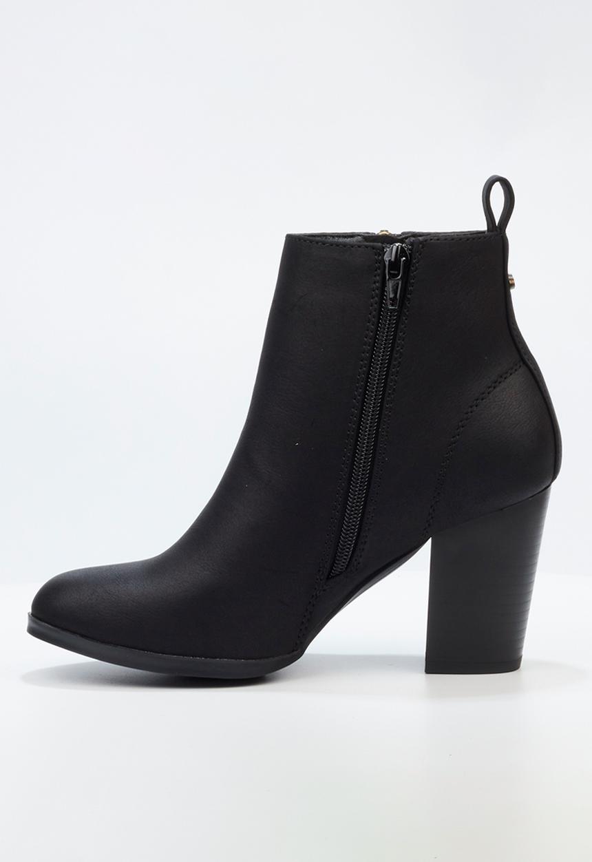 Ahlam 9 ankle boot - black