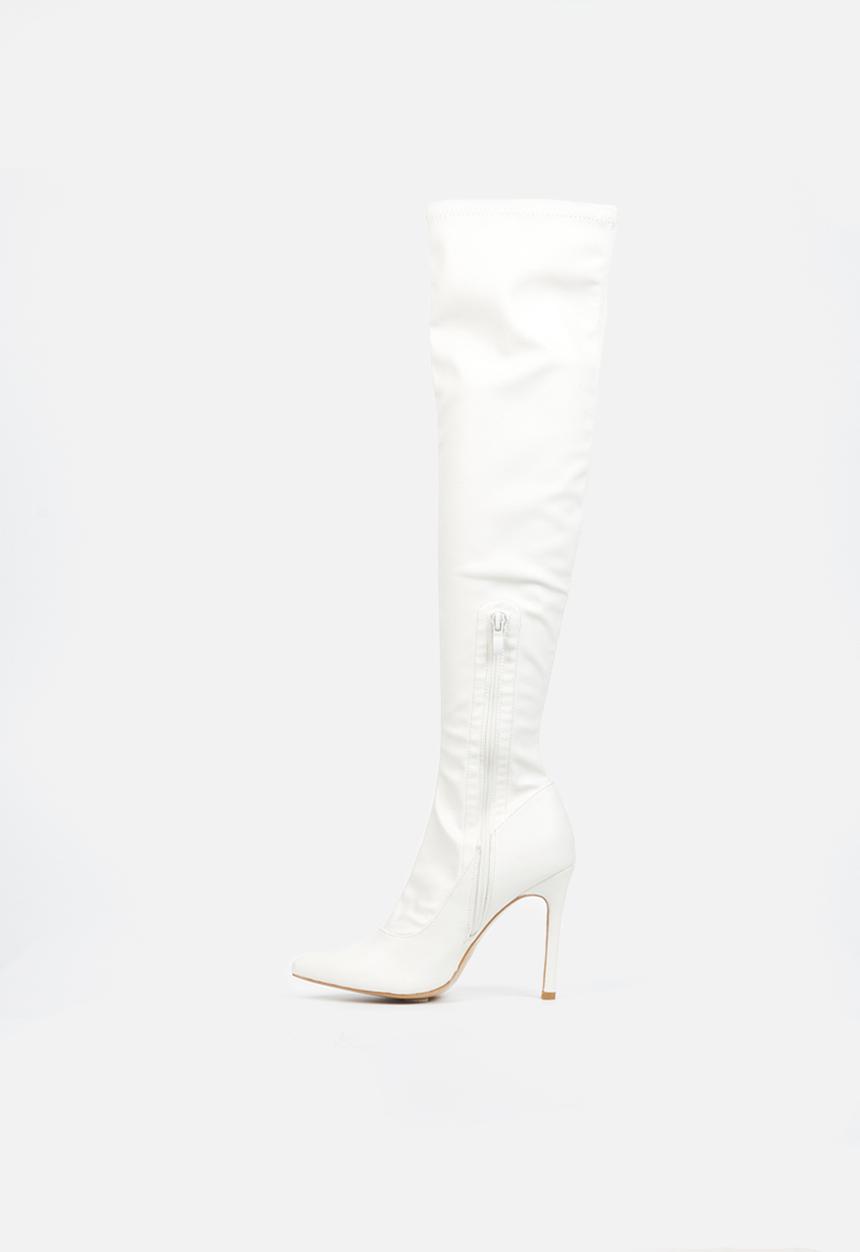 Miss Black - Boss 7 stiletto boot - white
