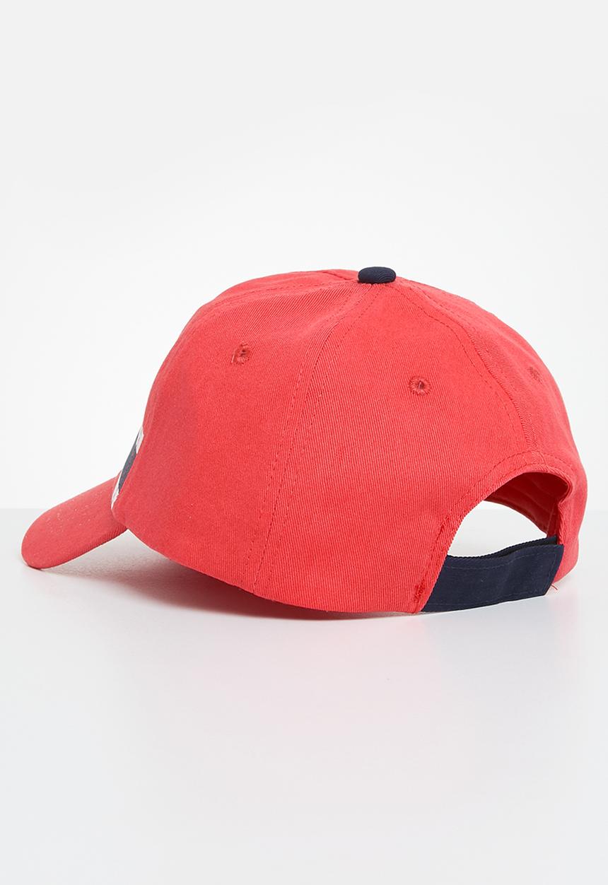 Cotton On - Licensed dad cap - lcn dis mickey/anthurium