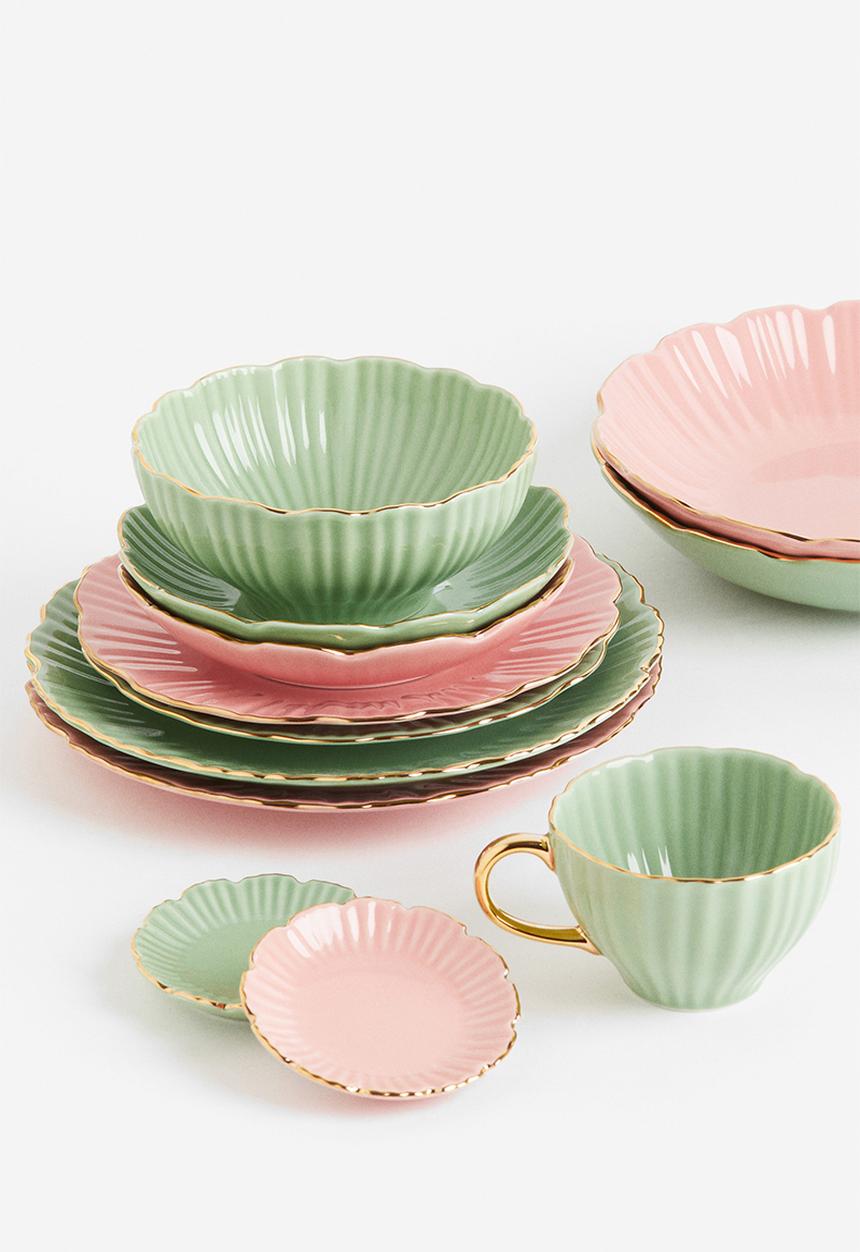 H&M - Porcelain plate - green