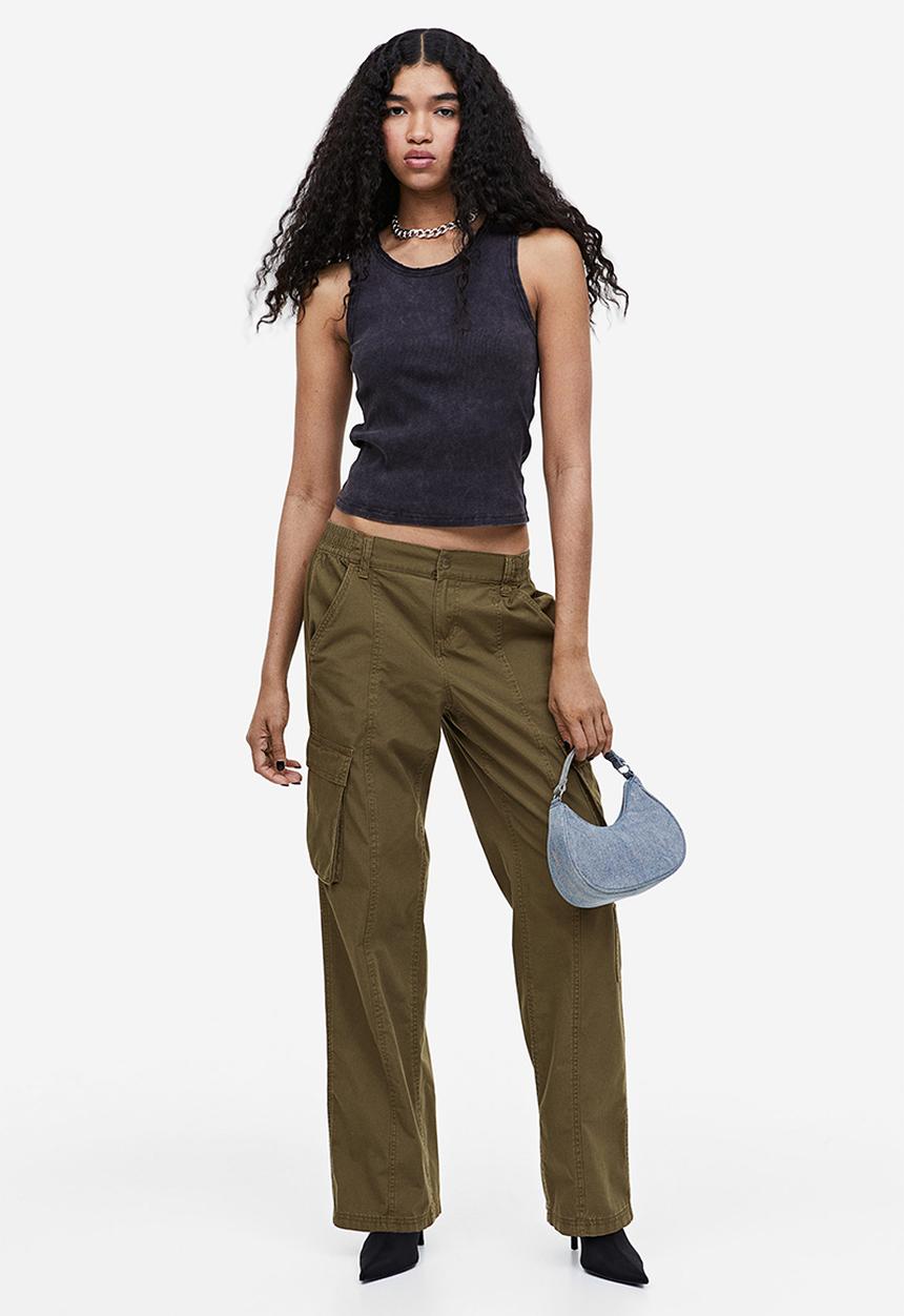 H&M - Canvas cargo trousers - green