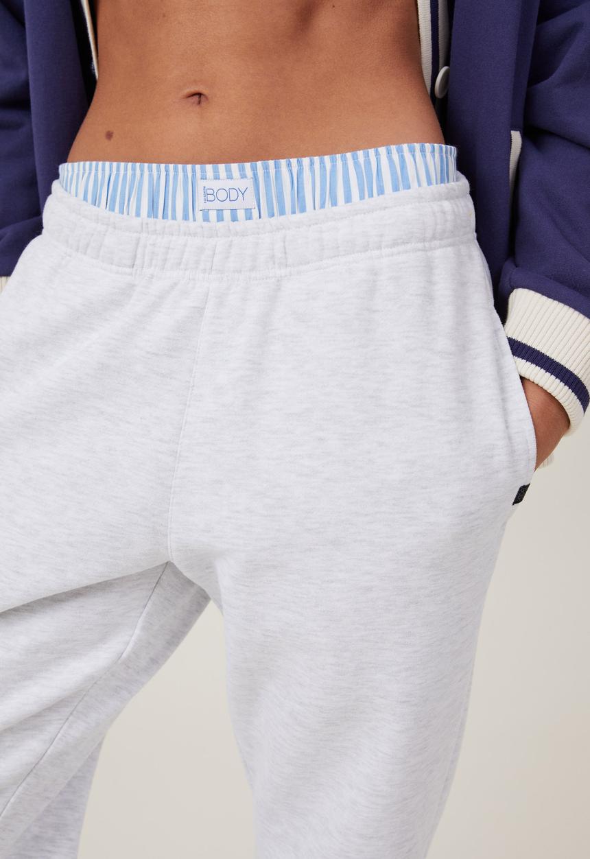 Cotton On - Plush Essential Gym Trackpant - Cloudy Grey Marle