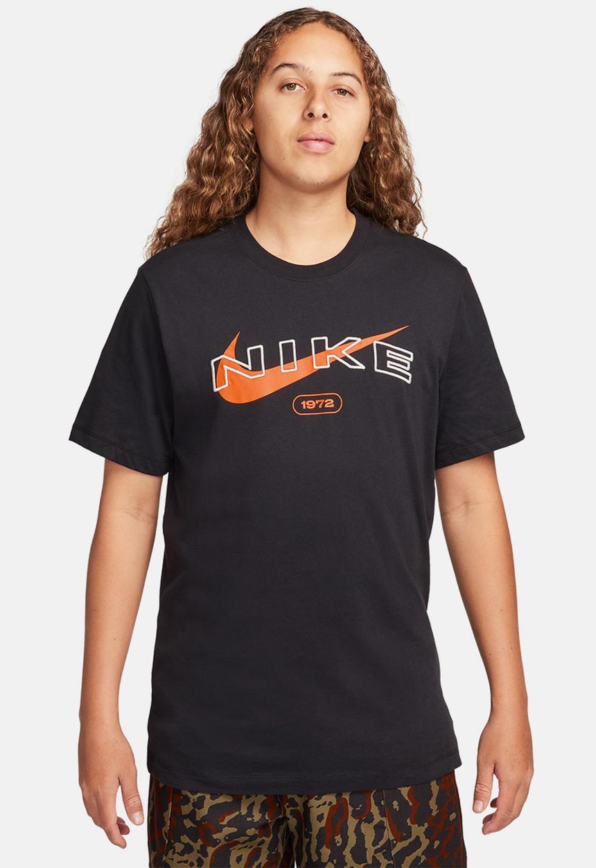 Nike - NSW Club graphic Tee  - Black