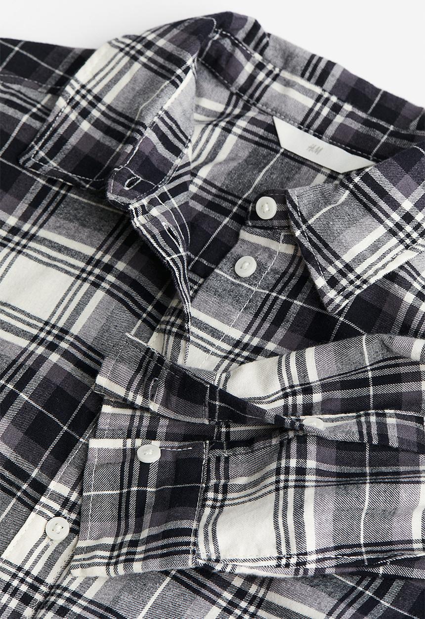 H&M - Cotton flannel shirt - black checked
