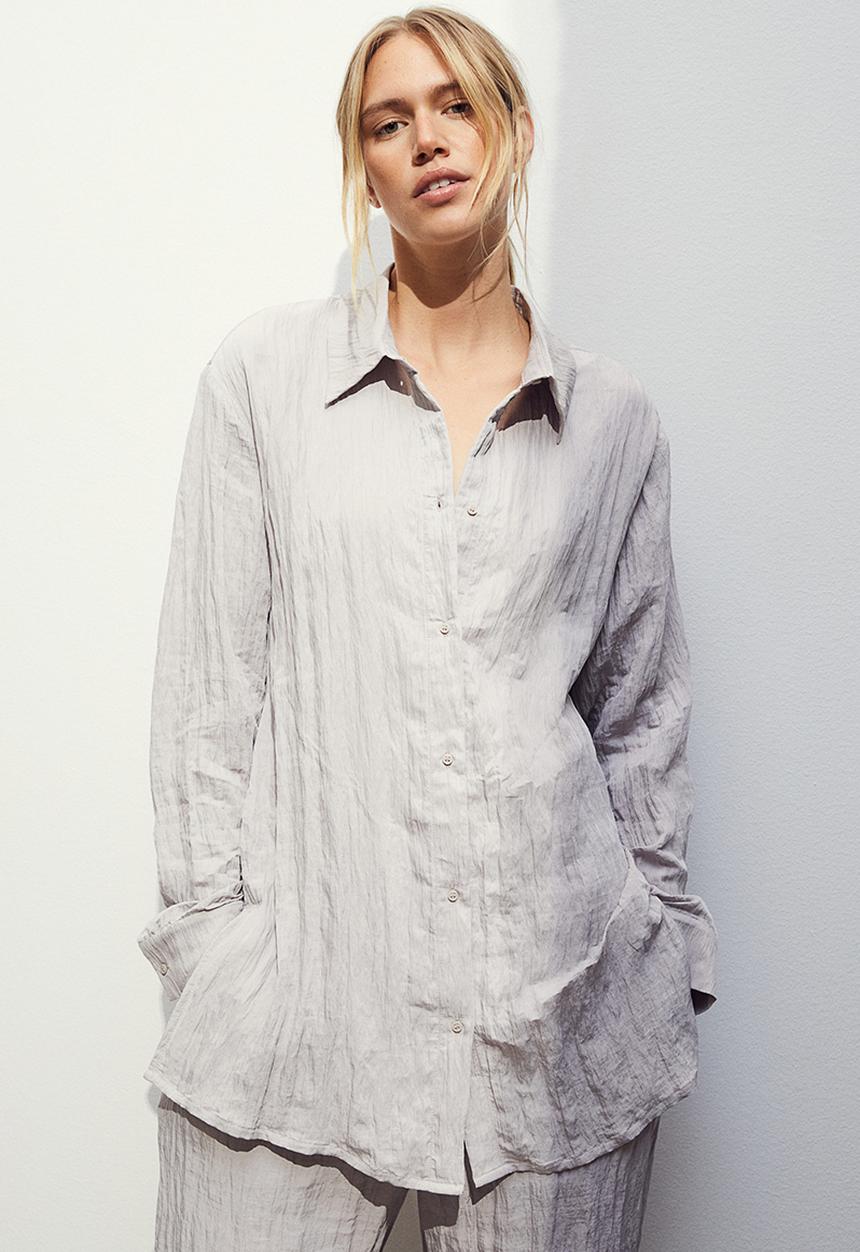 H&M - Crinkled shirt - light greige 
