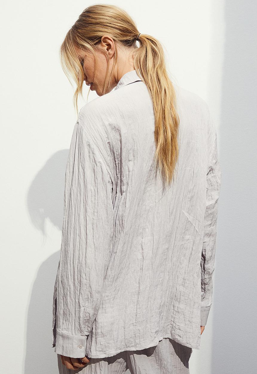 H&M - Crinkled shirt - light greige 