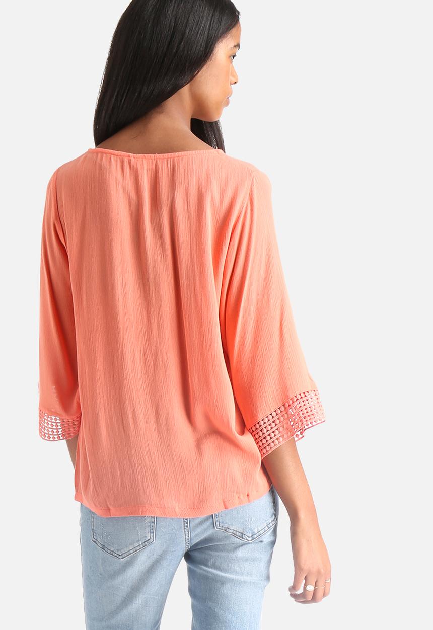 Jacqueline de Yong - Regard 3/4 Lace Top