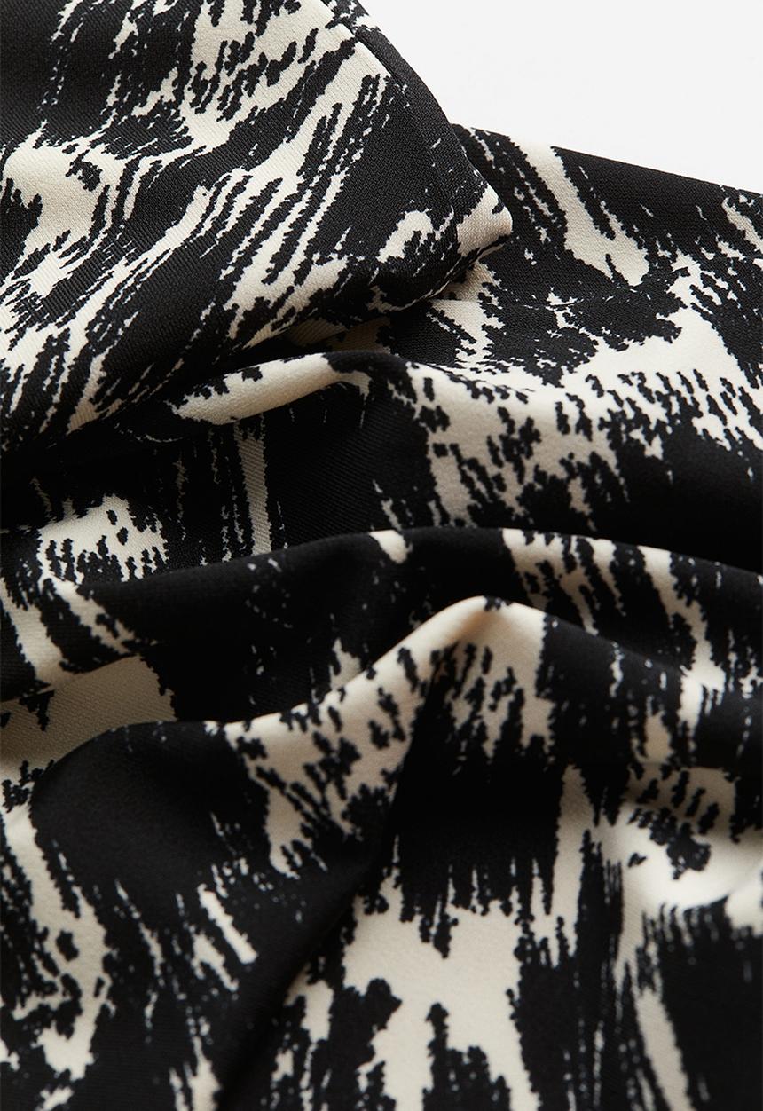 H&M - Gathered bodycon dress - Black Patterned