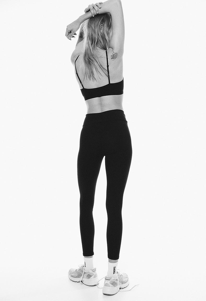 H&M - High-waisted leggings - black