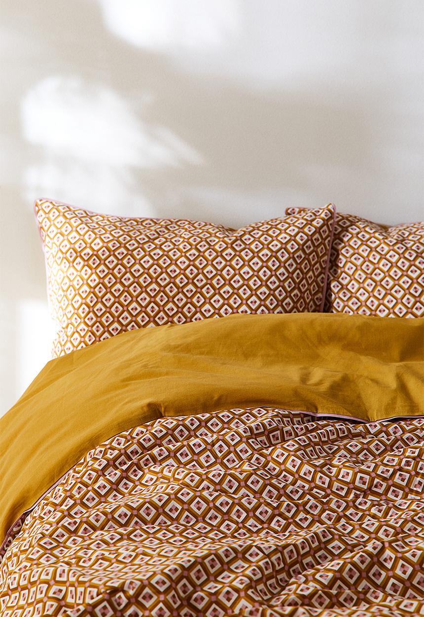 H&M - Cotton double/king size duvet cover set - yellow