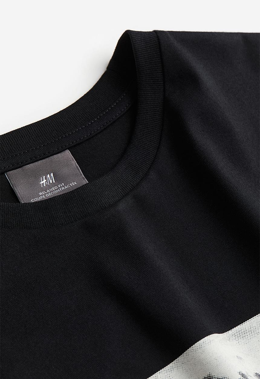 H&M - Relaxed fit printed T-shirt - Black Clouds