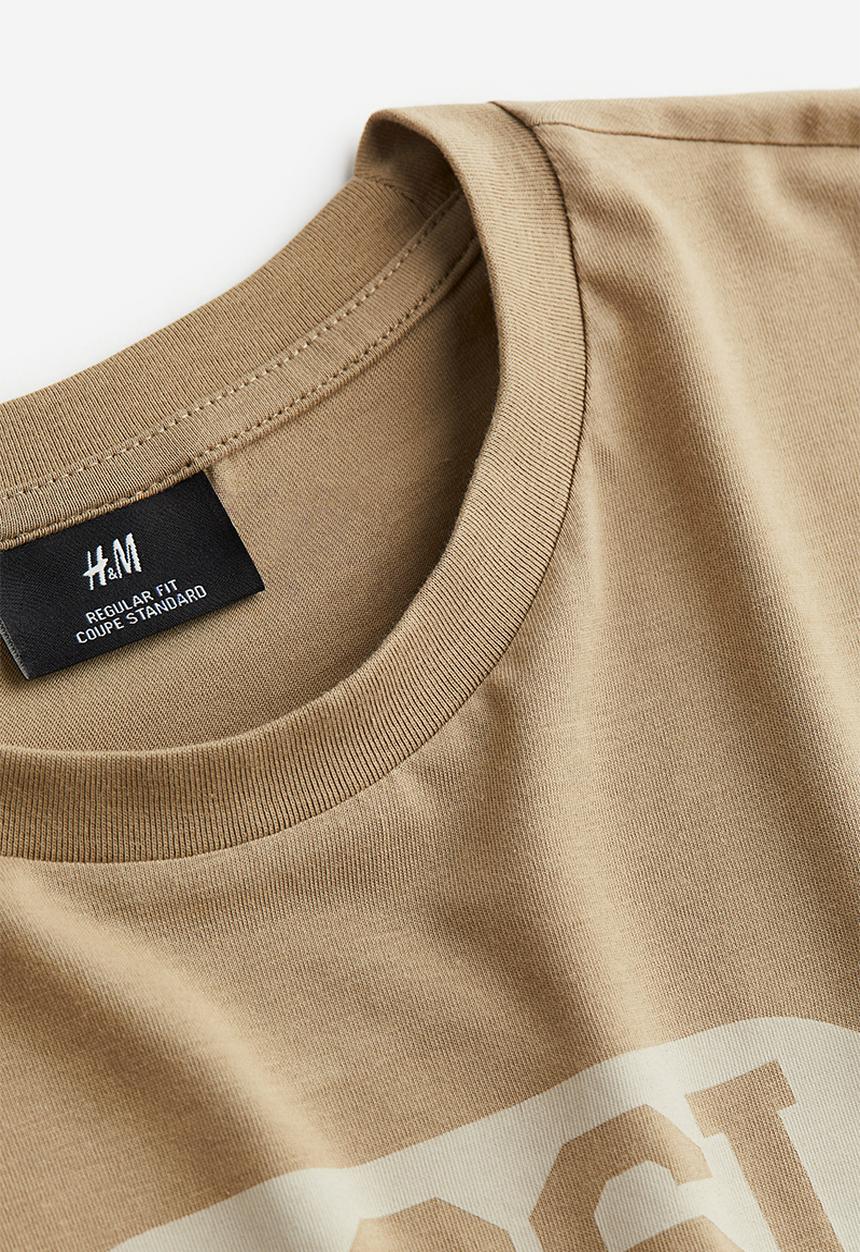 H&M - Regular fit printed T-shirt - Beige Harlem