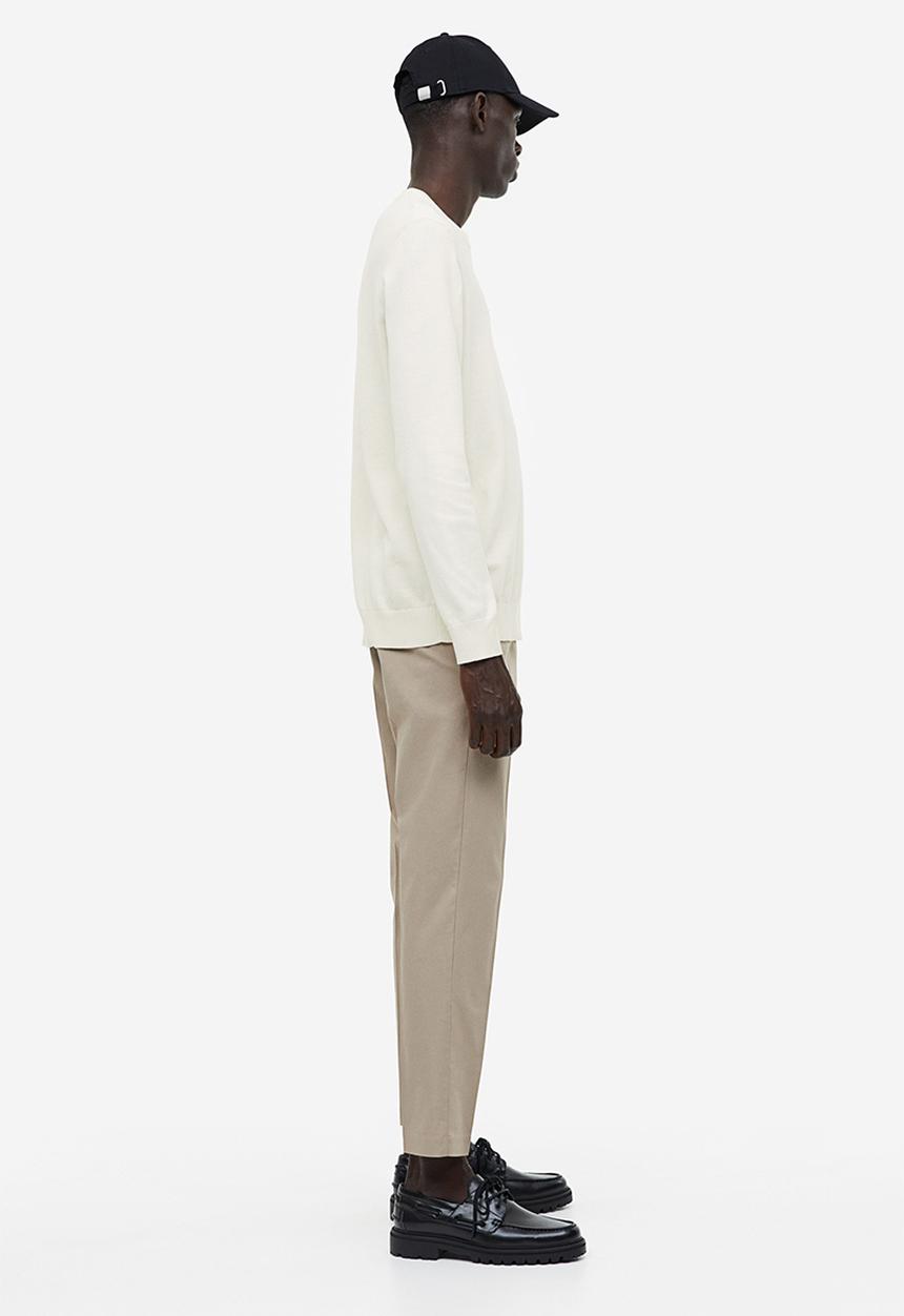 H&M - Slim fit fine-knit cotton jumper - cream 