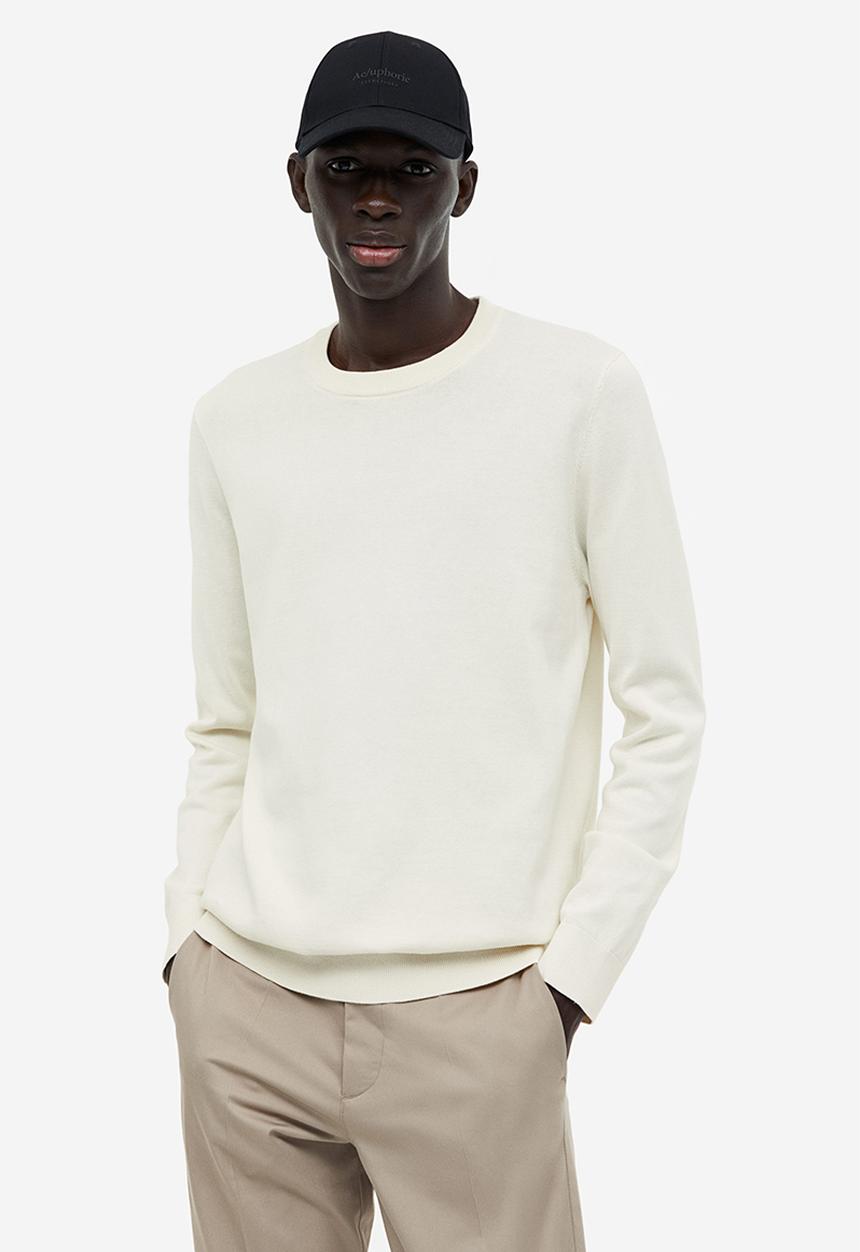 H&M - Slim fit fine-knit cotton jumper - cream 