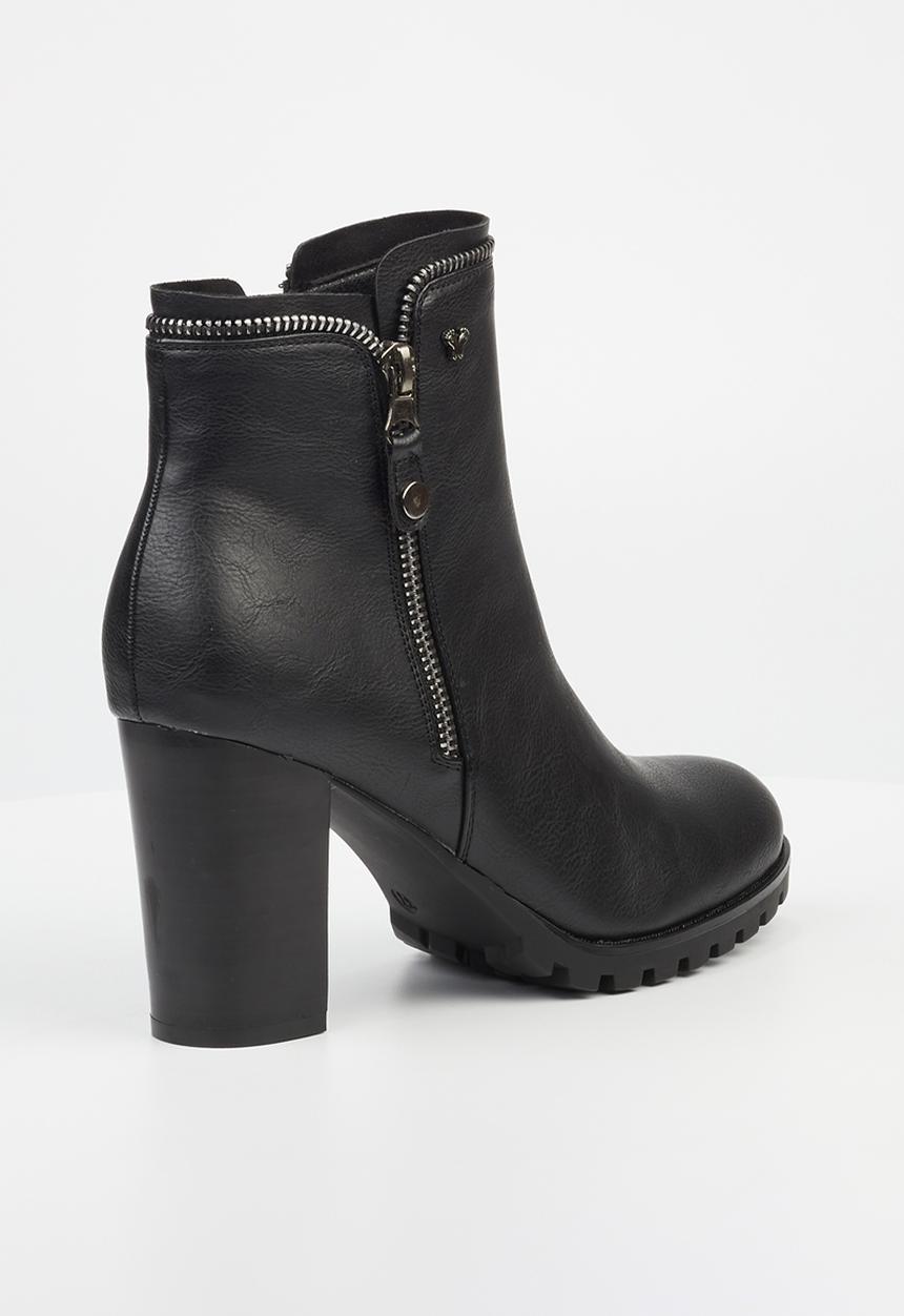 Butterfly Feet - June 4 block heel boot - black