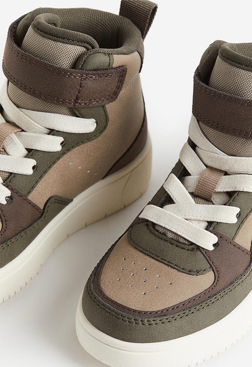 H&M - Hi-top trainers - khaki green & block-coloured