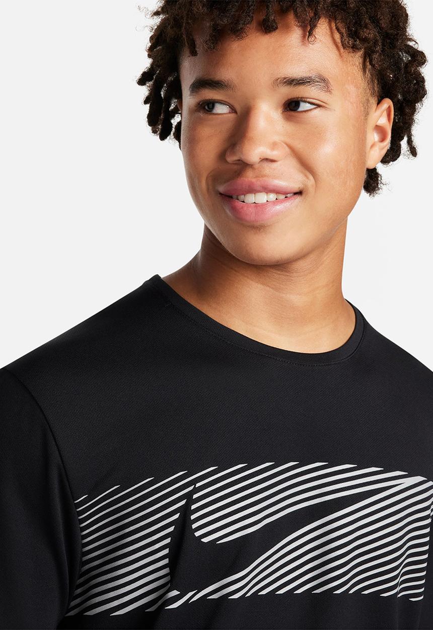 Nike - Miler Flash Dri-FIT UV ss running tee - black/reflective silver